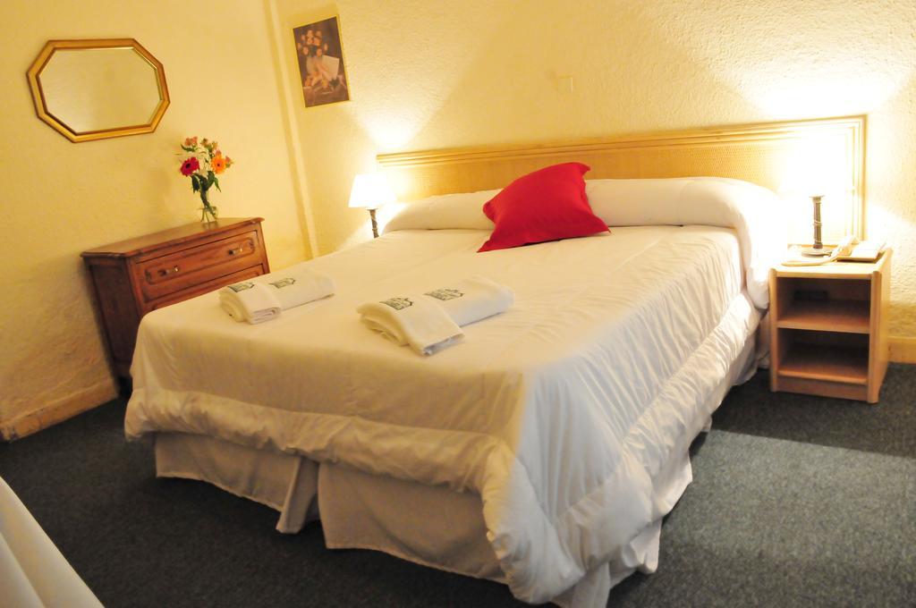 Hotel Casino Carmelo Quarto foto